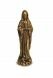 Escultura conmemorativa de María con manos juntas en bronce