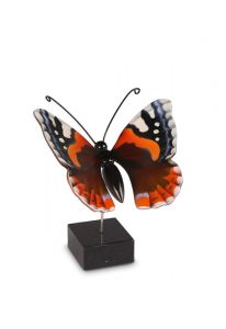 Miniurna mariposa 'Almirante'