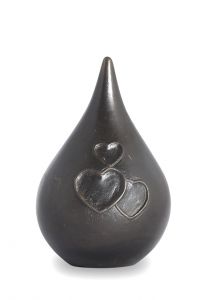 Urna bronce 'gota' con corazónes