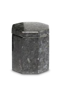 Miniurna piedra natural