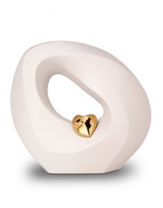 Urna cerámica blanca mate con corazón de oro