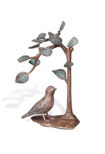 Escultura conmemorativa Pájaro bajo árbol – 3D, libre, con taco de fijación en la parte inferior